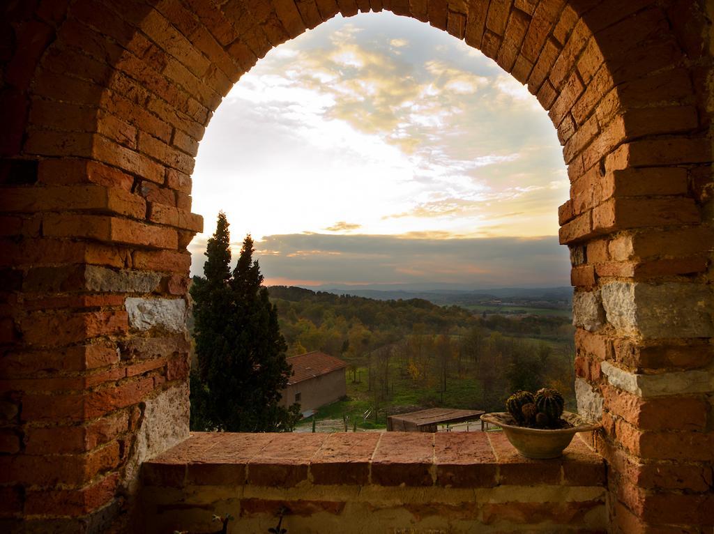 Agriturismo Scannano Serre Di Rapolano Buitenkant foto